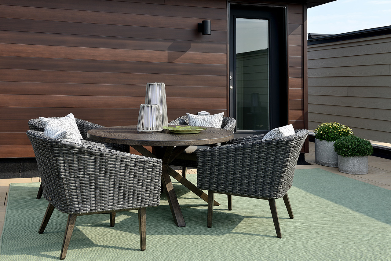 The Towns on Bayview image