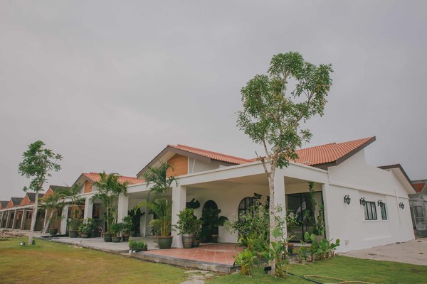 Spanish Garden by the Water, Batu Gajah | IQI Global 32