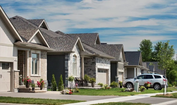 eQuinelle Homes image