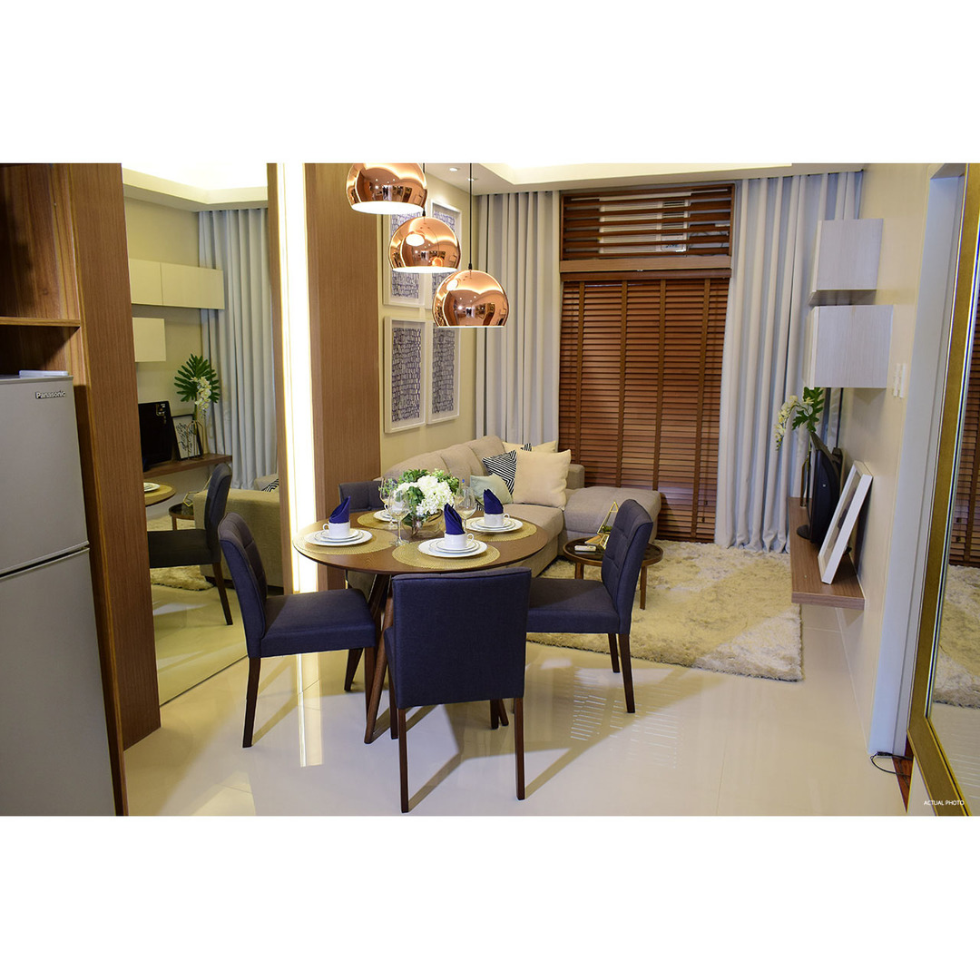 10 Acacia Place image