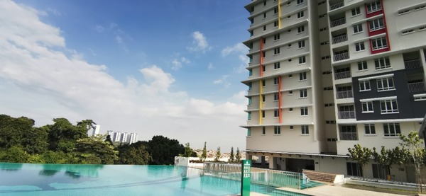 Alpinia Residence image