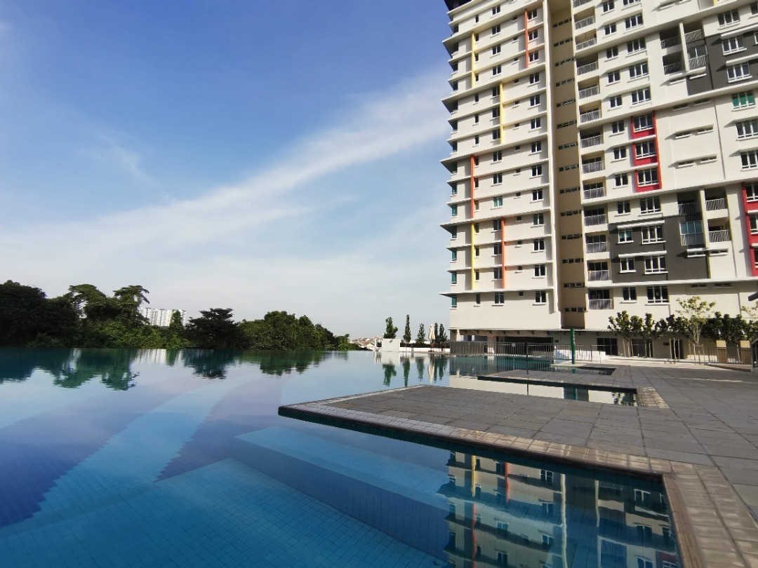 Alpinia Residence image