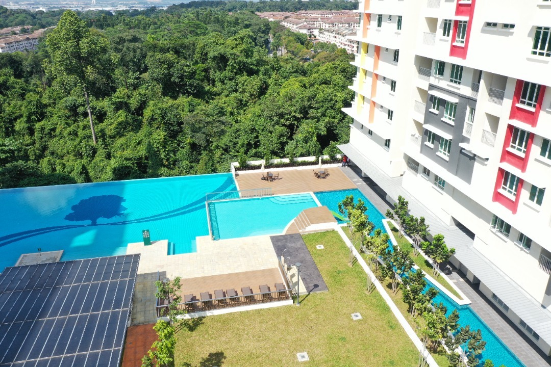 Alpinia Residence image