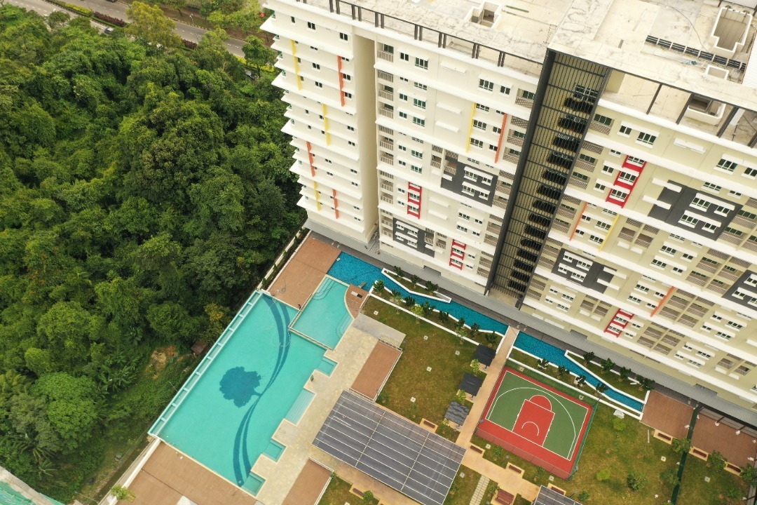 Alpinia Residence image