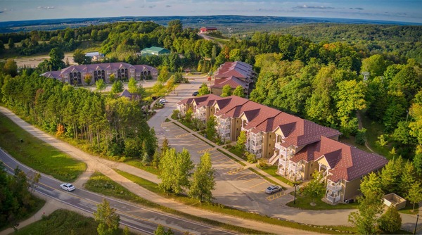 Carriage Country Club image