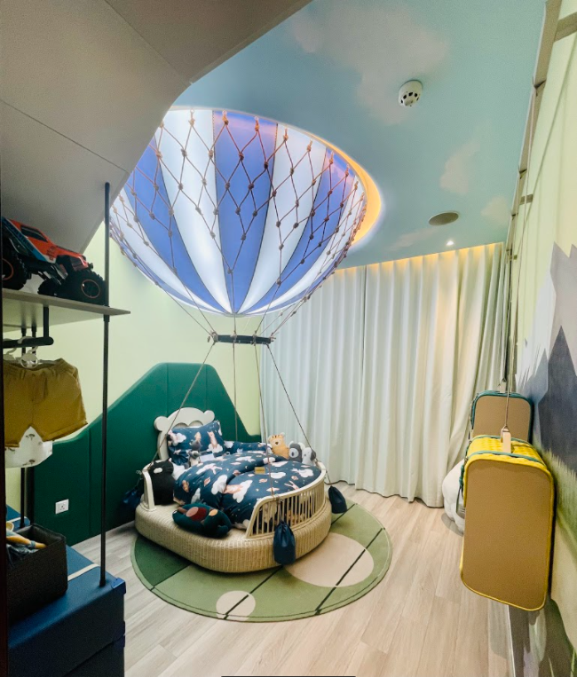 Celesta Heights image