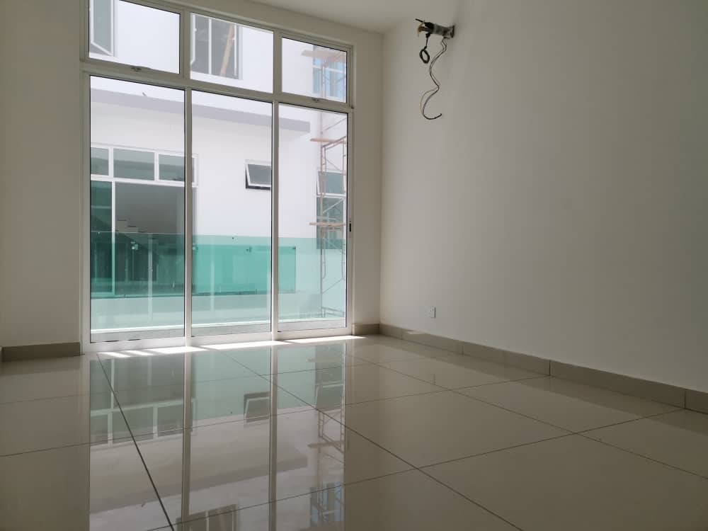 KSL Mutiara Bestari Taman Nusa Bestari image