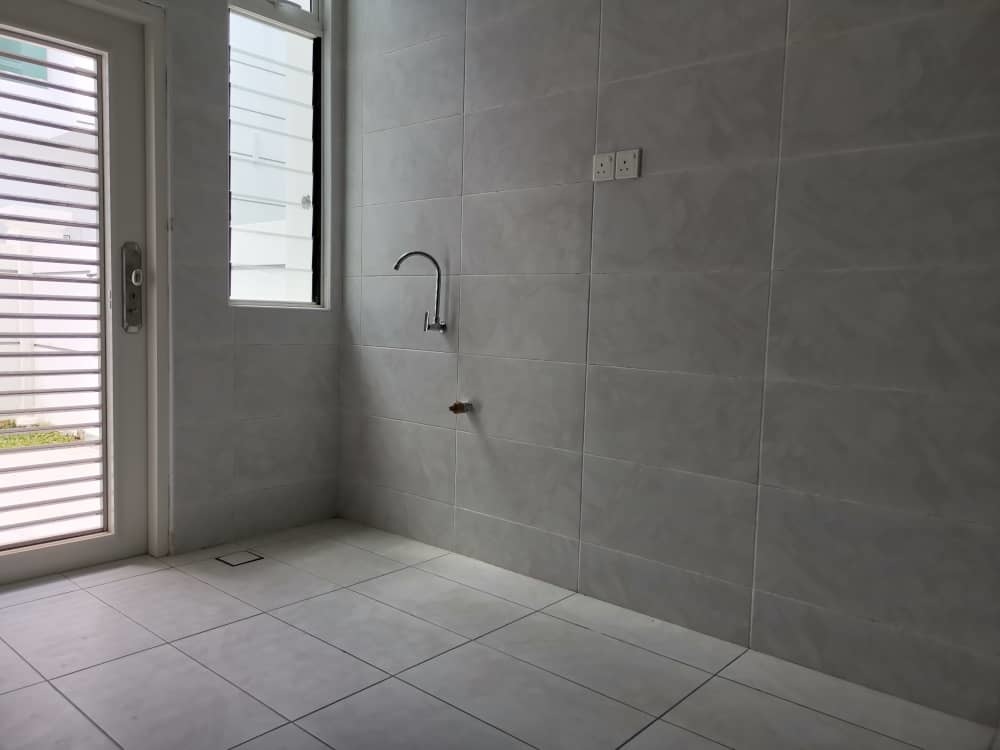 KSL Mutiara Bestari Taman Nusa Bestari image