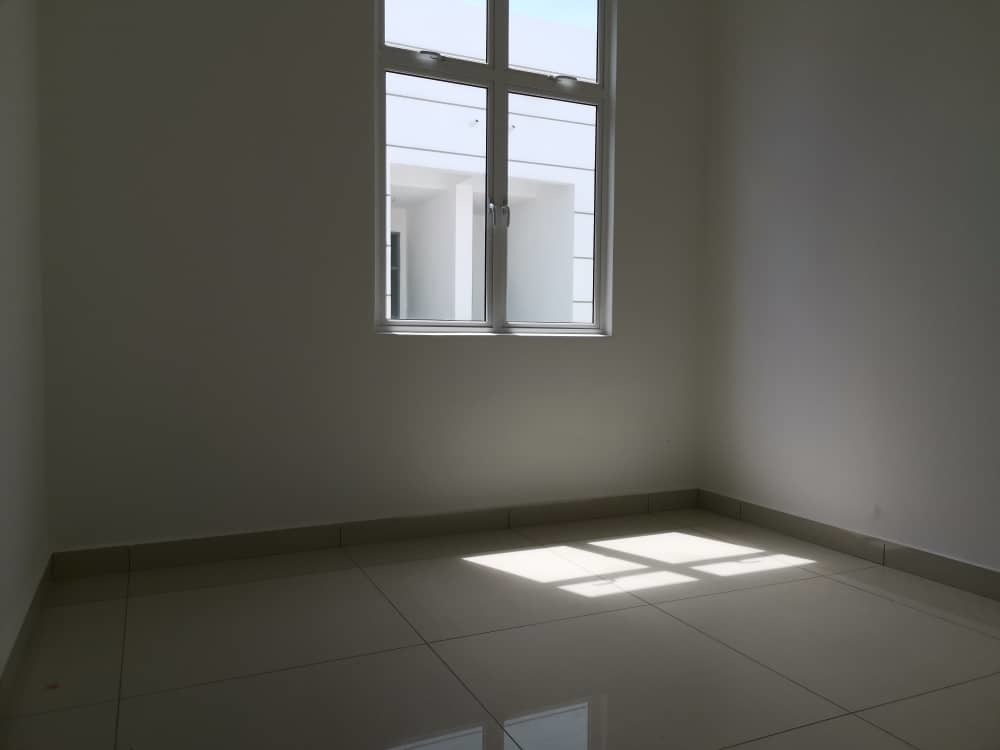 KSL Mutiara Bestari Taman Nusa Bestari image