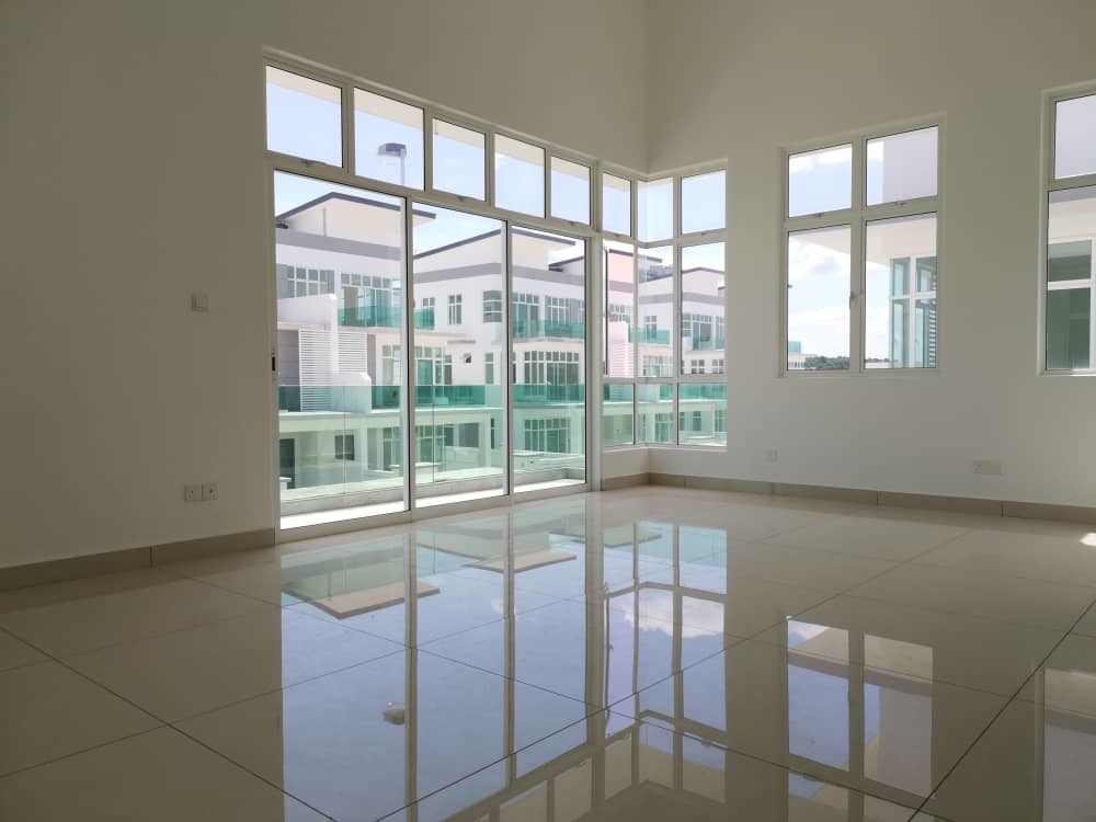 KSL Mutiara Bestari Taman Nusa Bestari image