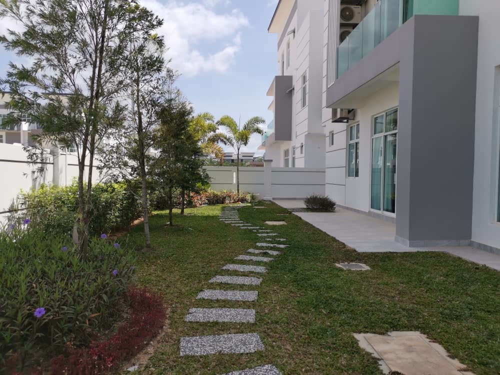 KSL Mutiara Bestari Taman Nusa Bestari image