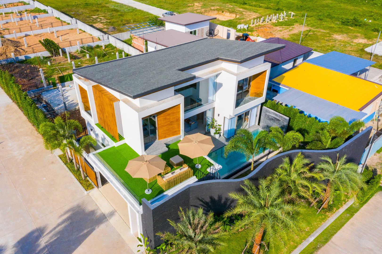 Zenithy Villas image