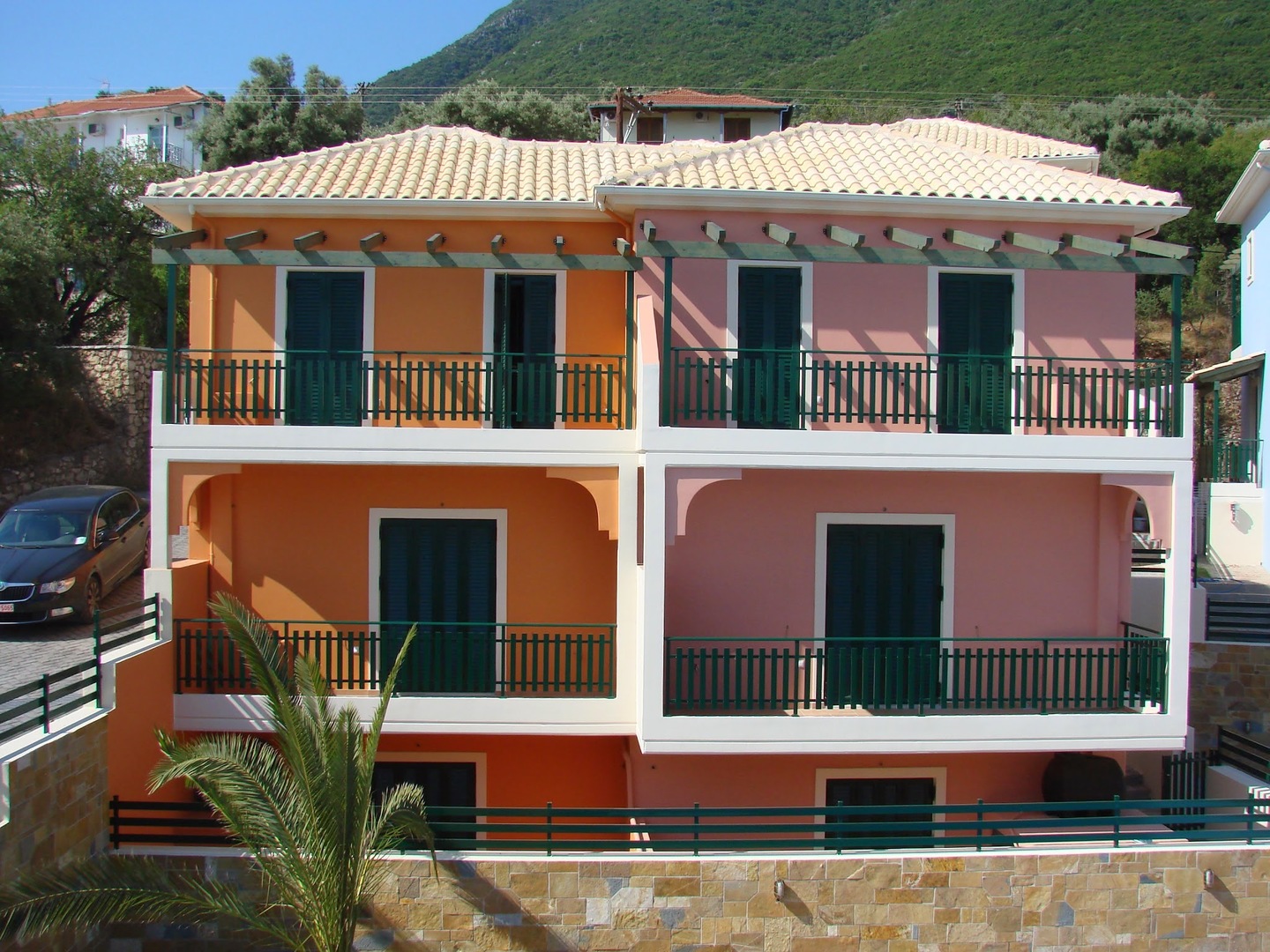 Nikiana Maisonettes image