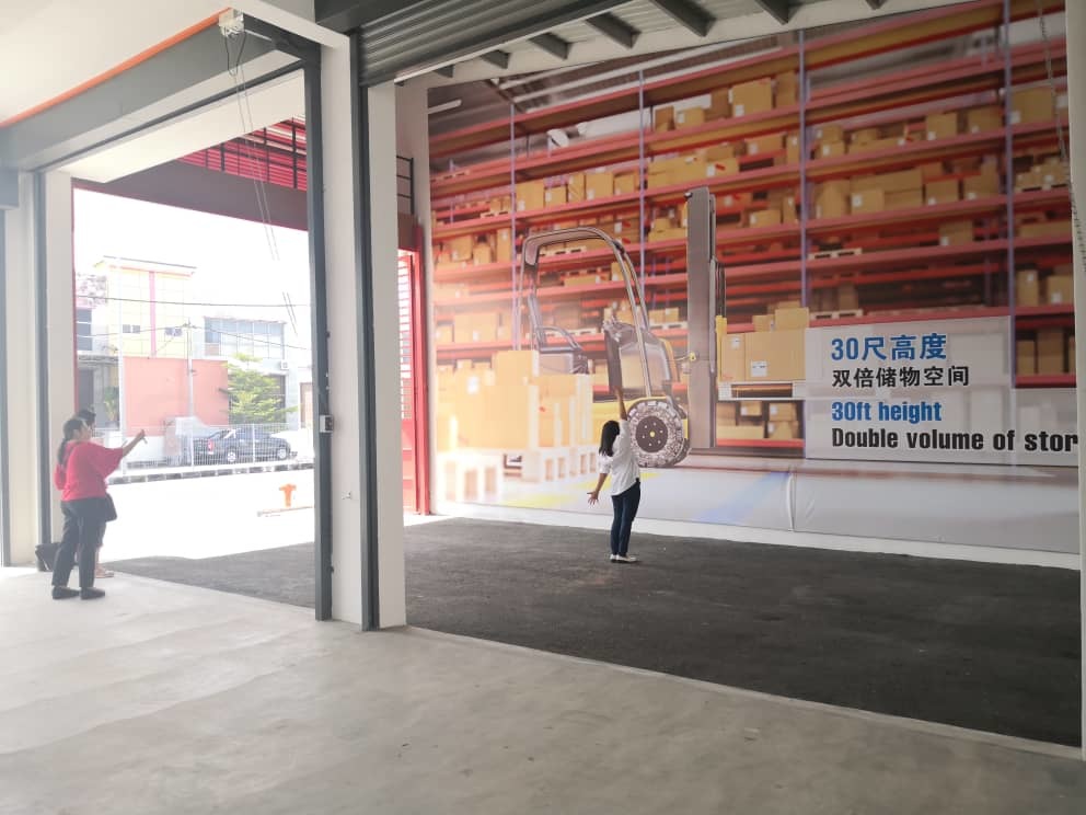 E-Commerce Business Commune @ Menglembu image