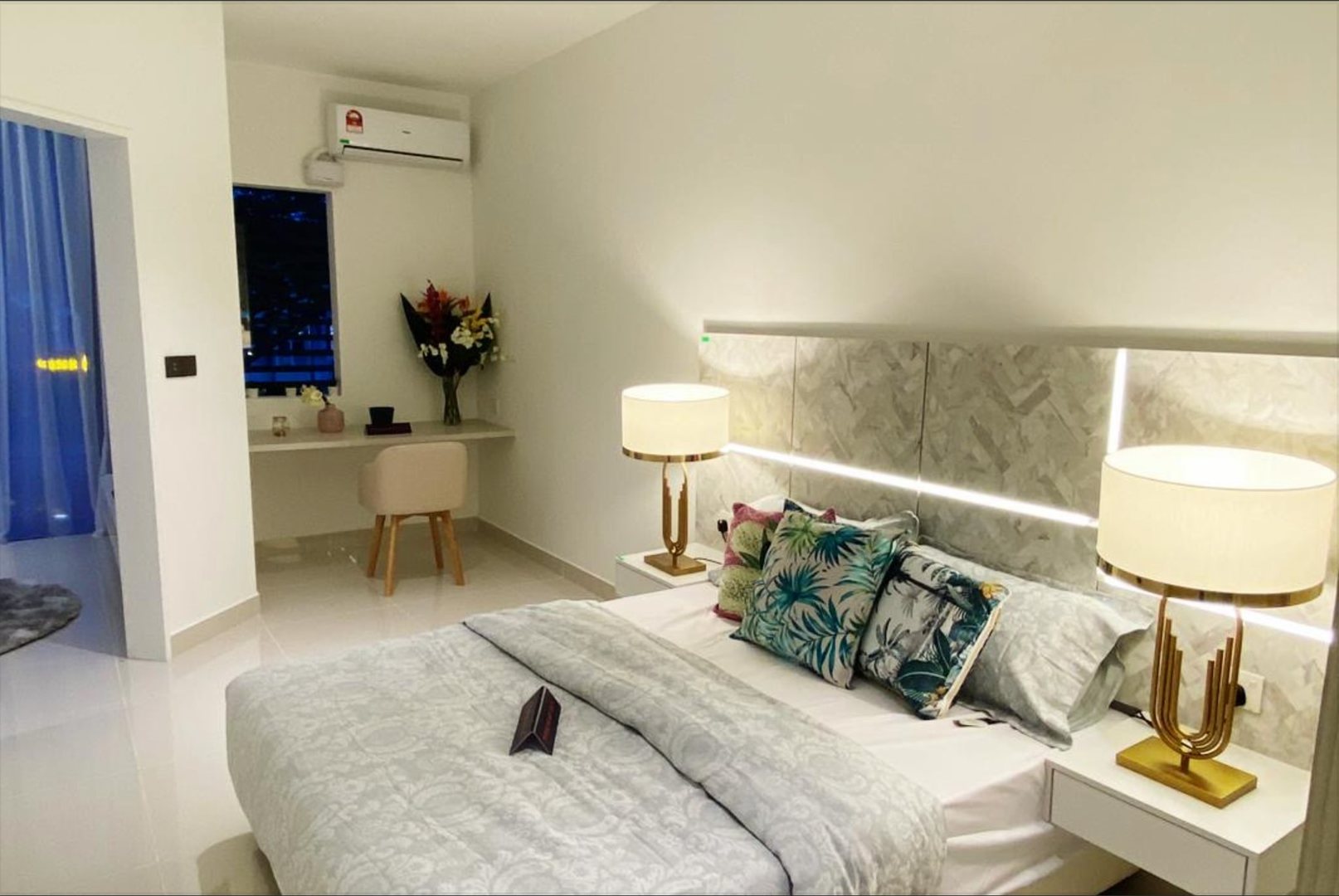 Centro @ JB City Centre image