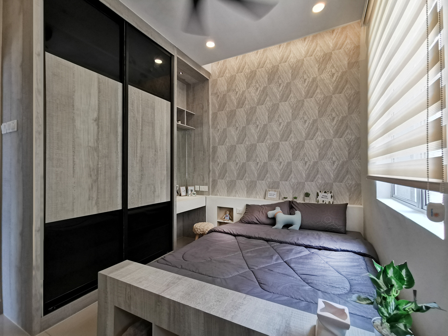 Taman Suria Aman 2 - Aurora + (DST) image