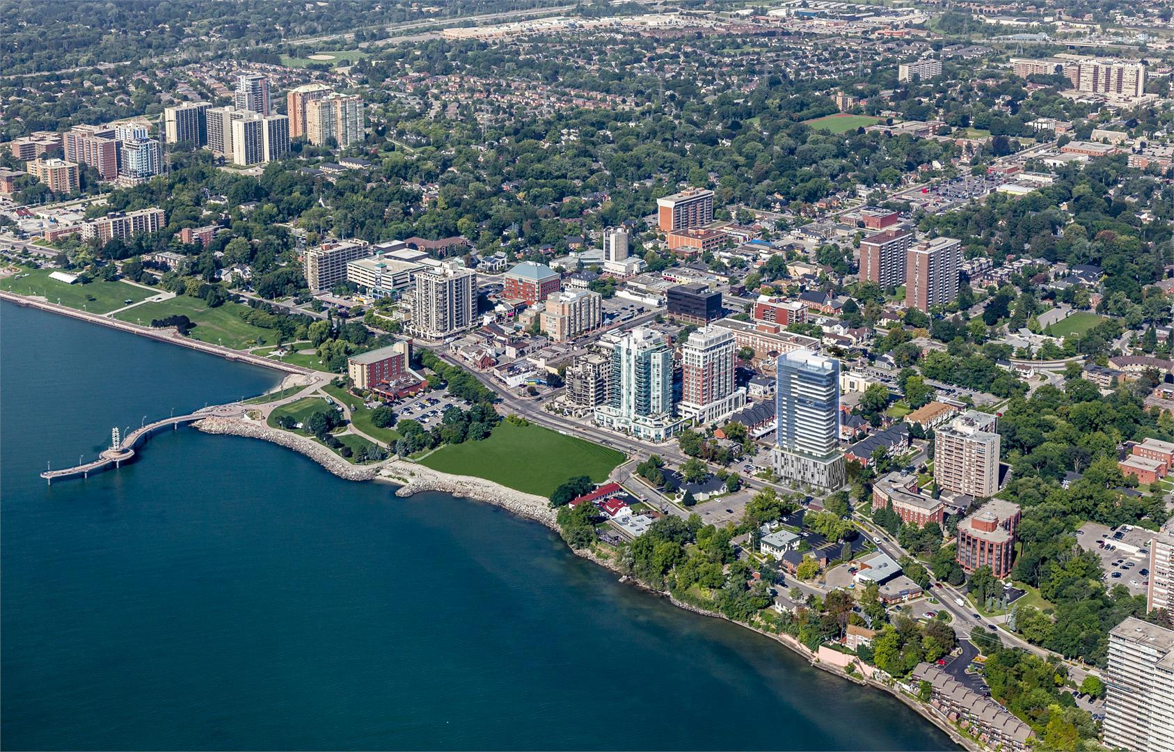 Nautique Lakefront Residences image