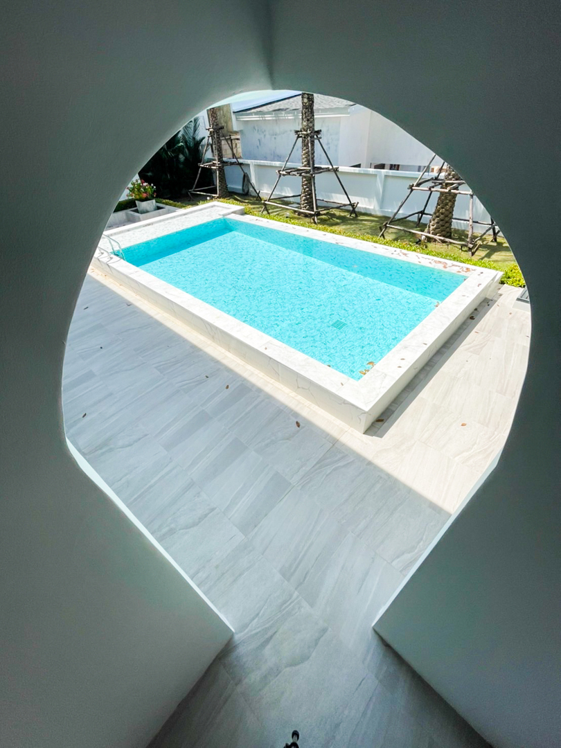 The Menara Hill Luxury Villas image