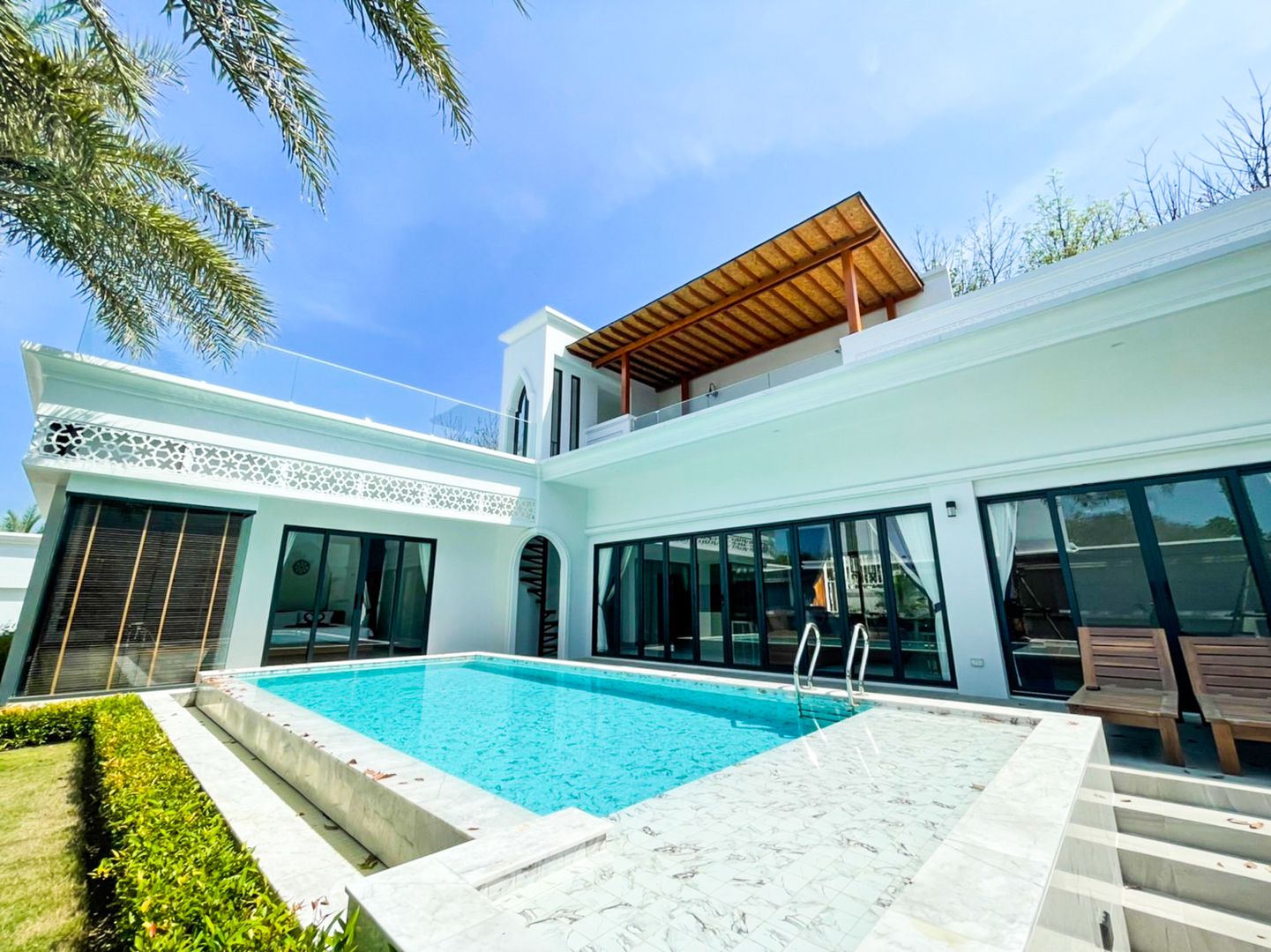 The Menara Hill Luxury Villas image