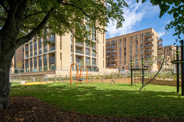 Hendon Waterside image