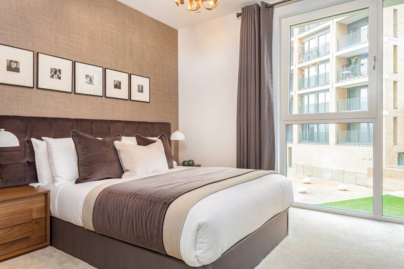 Hendon Waterside image