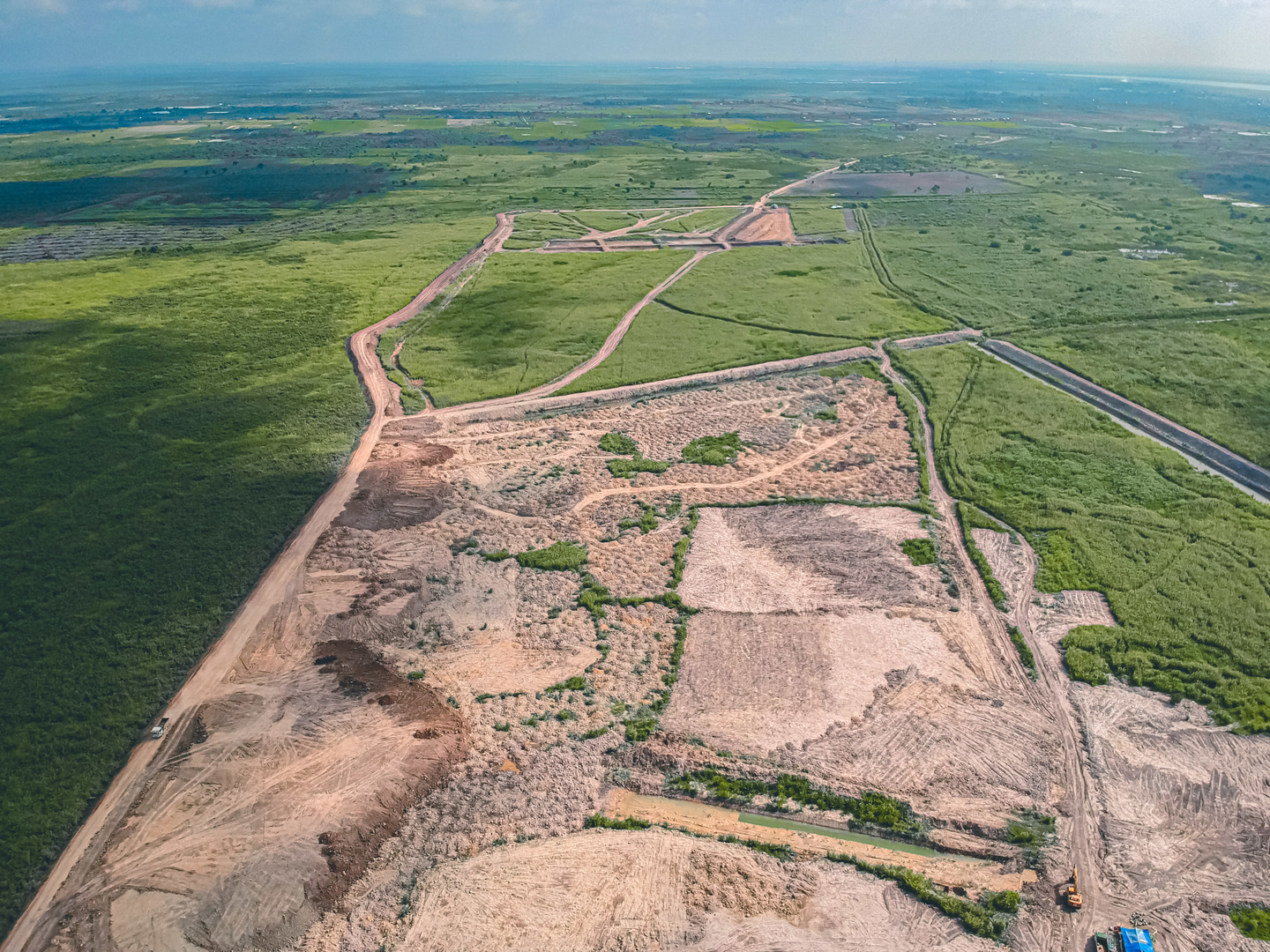 Bopha  Kbal Chroy Land image