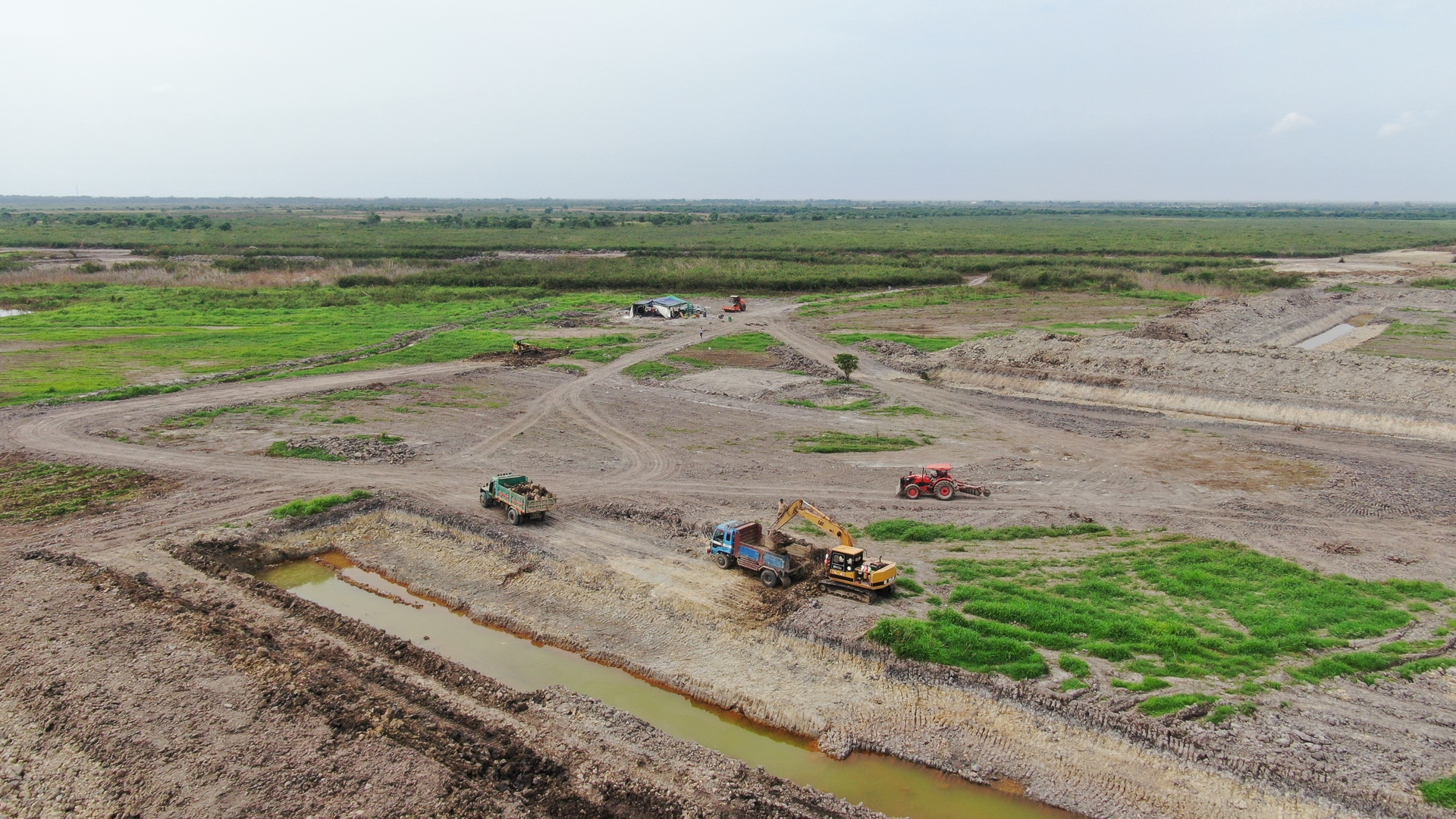 Bopha  Kbal Chroy Land image