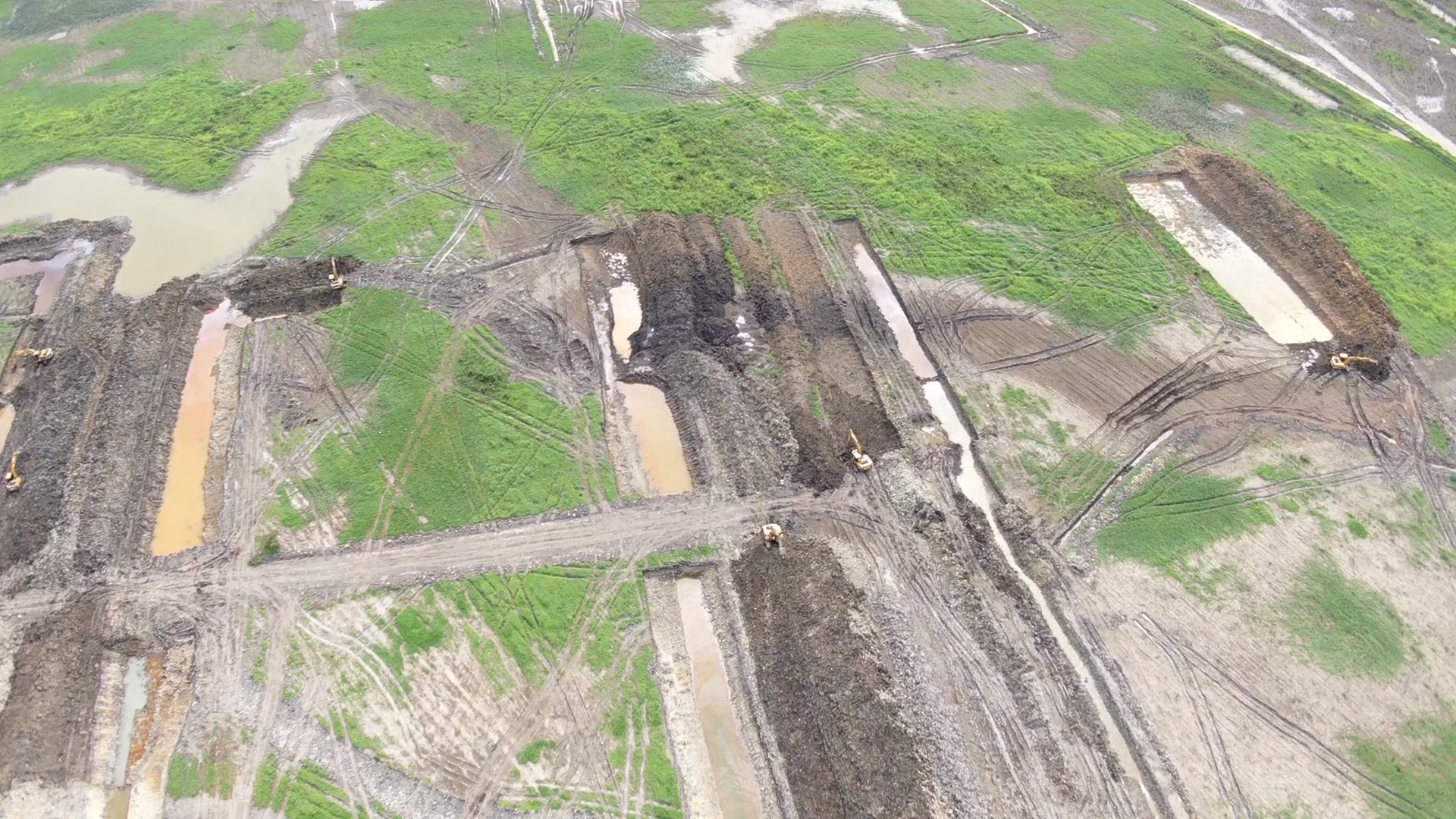 Bopha  Kbal Chroy Land image