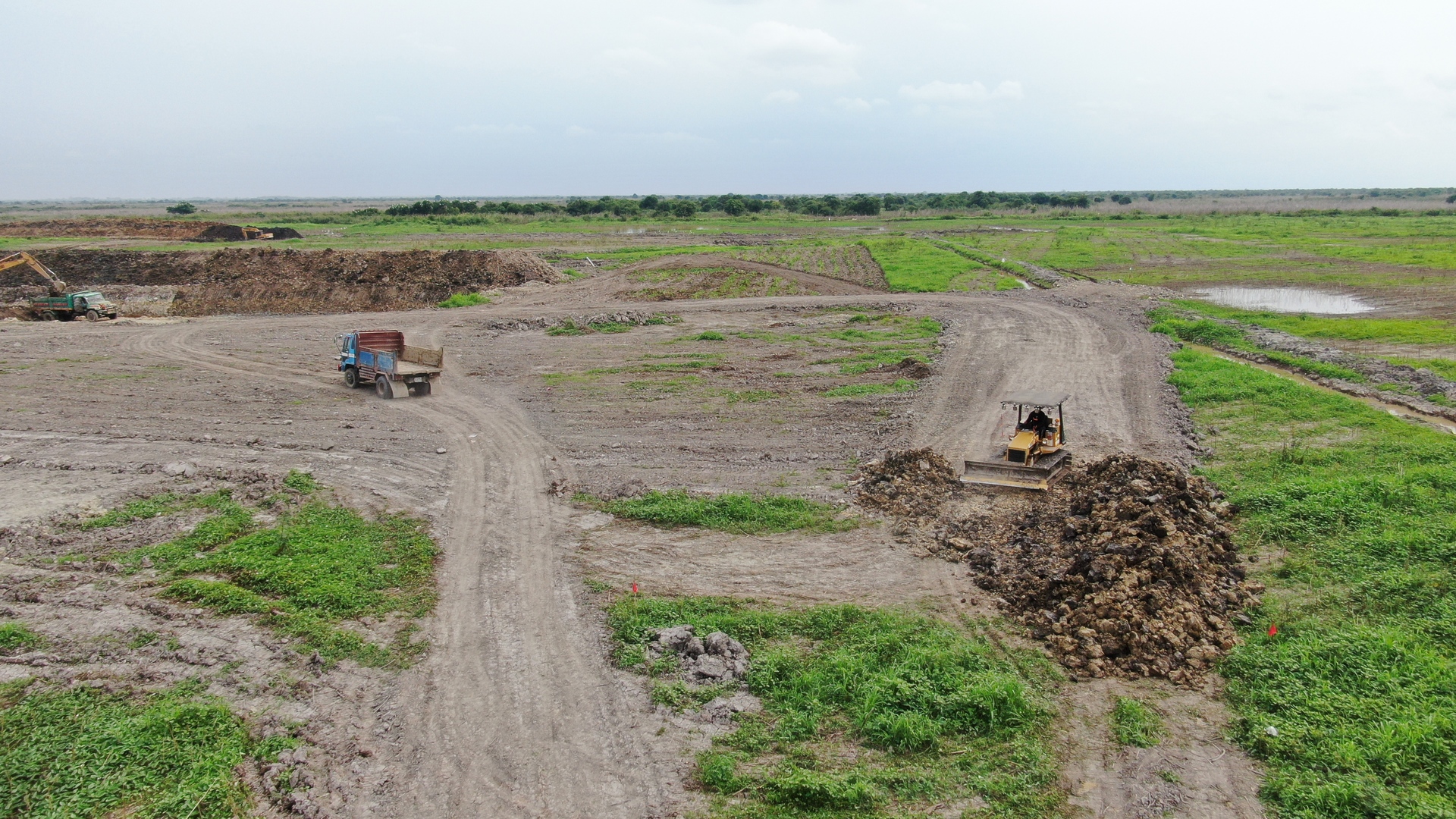 Bopha  Kbal Chroy Land image