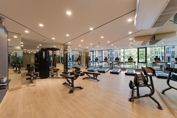 The Shade Sathorn 1 | IQI Global 15