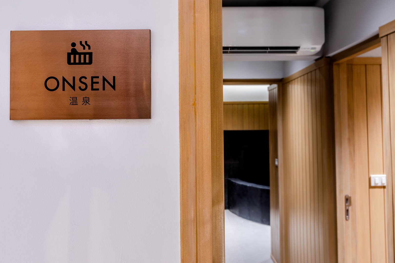 Runesu Thonglor 5 image