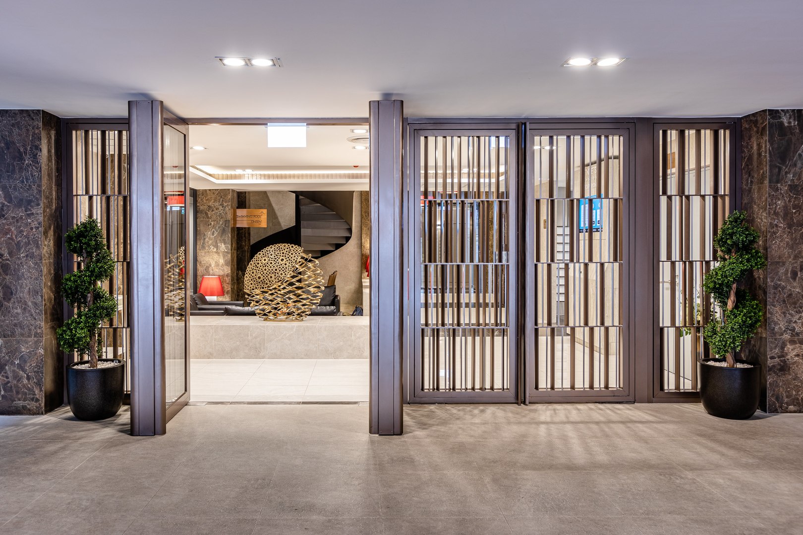 Runesu Thonglor 5 image