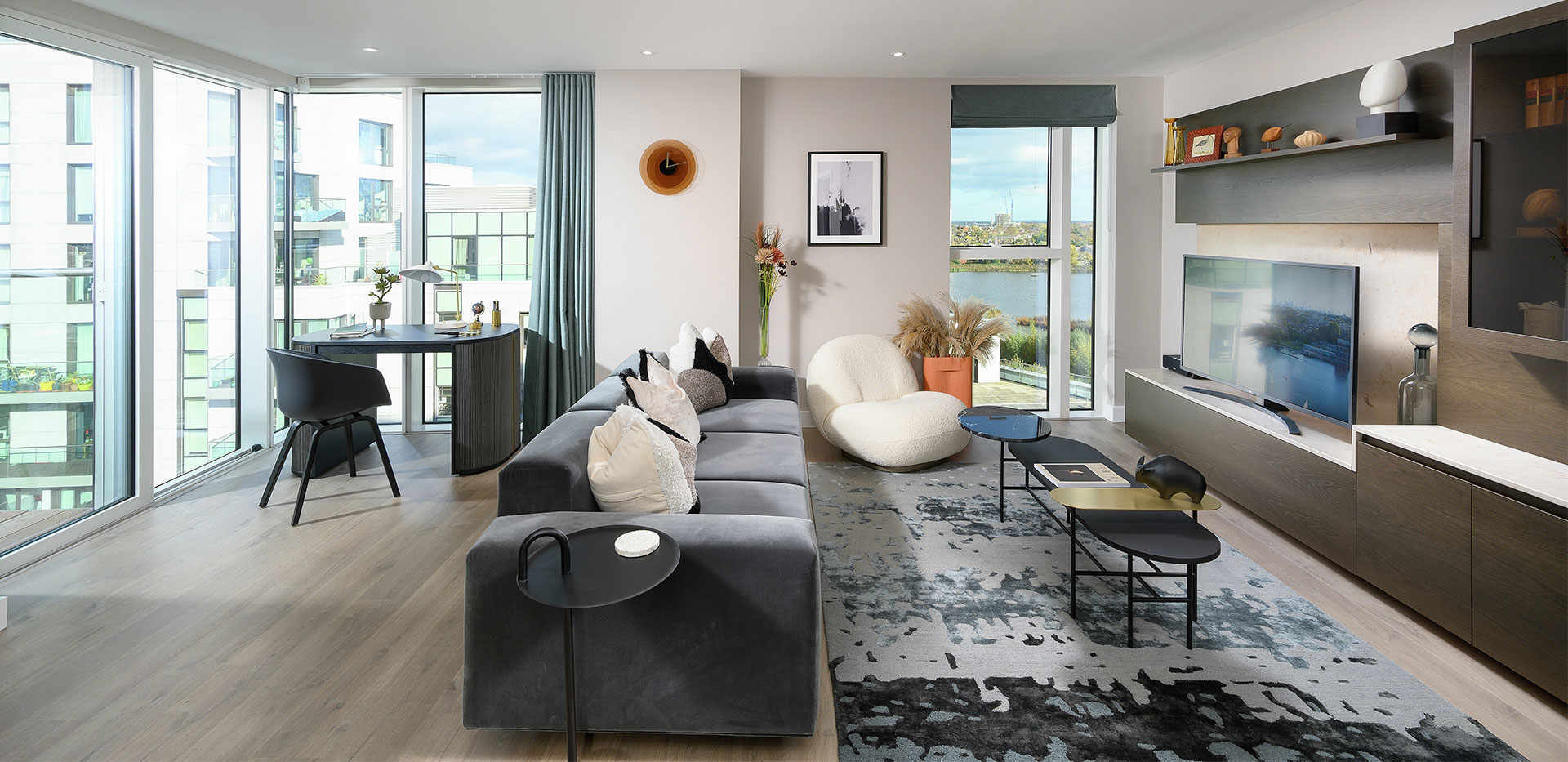 Woodberry Down image