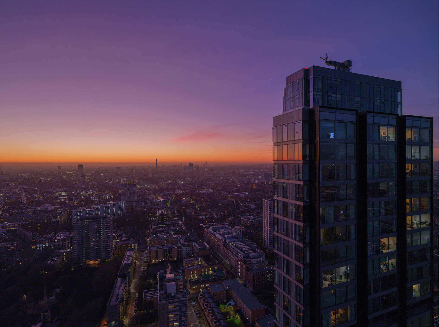 250 City Road - Valencia Tower image