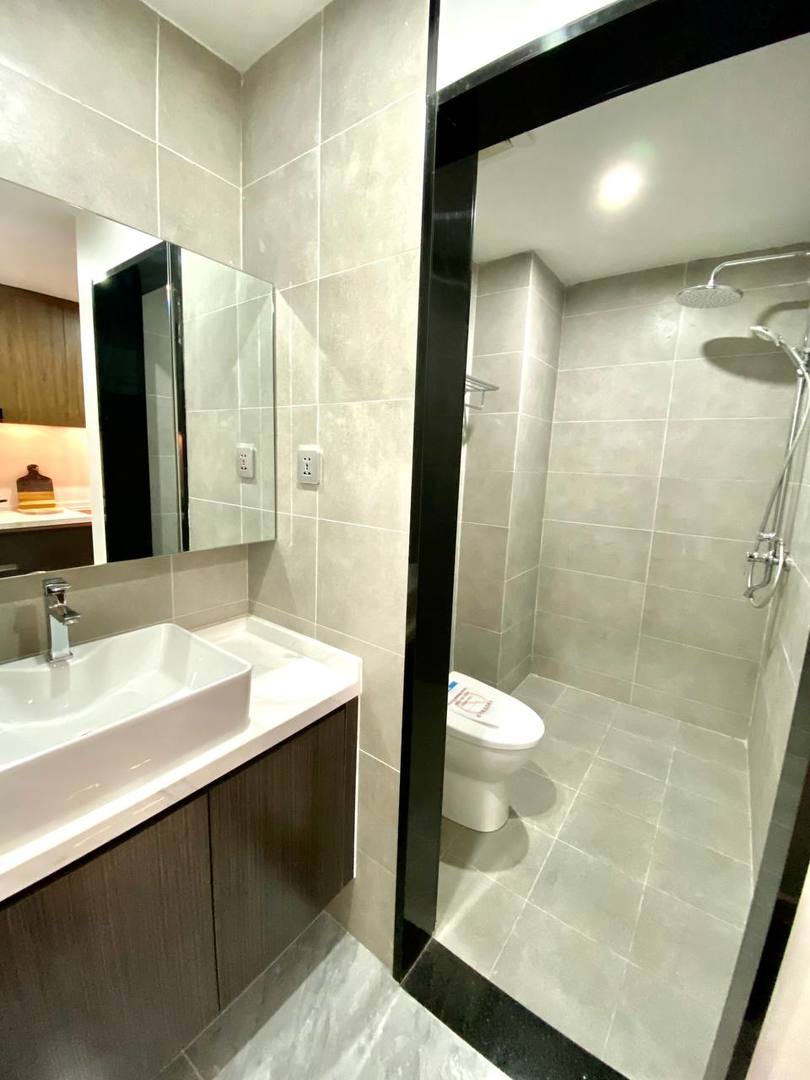 One 70 Condominium image