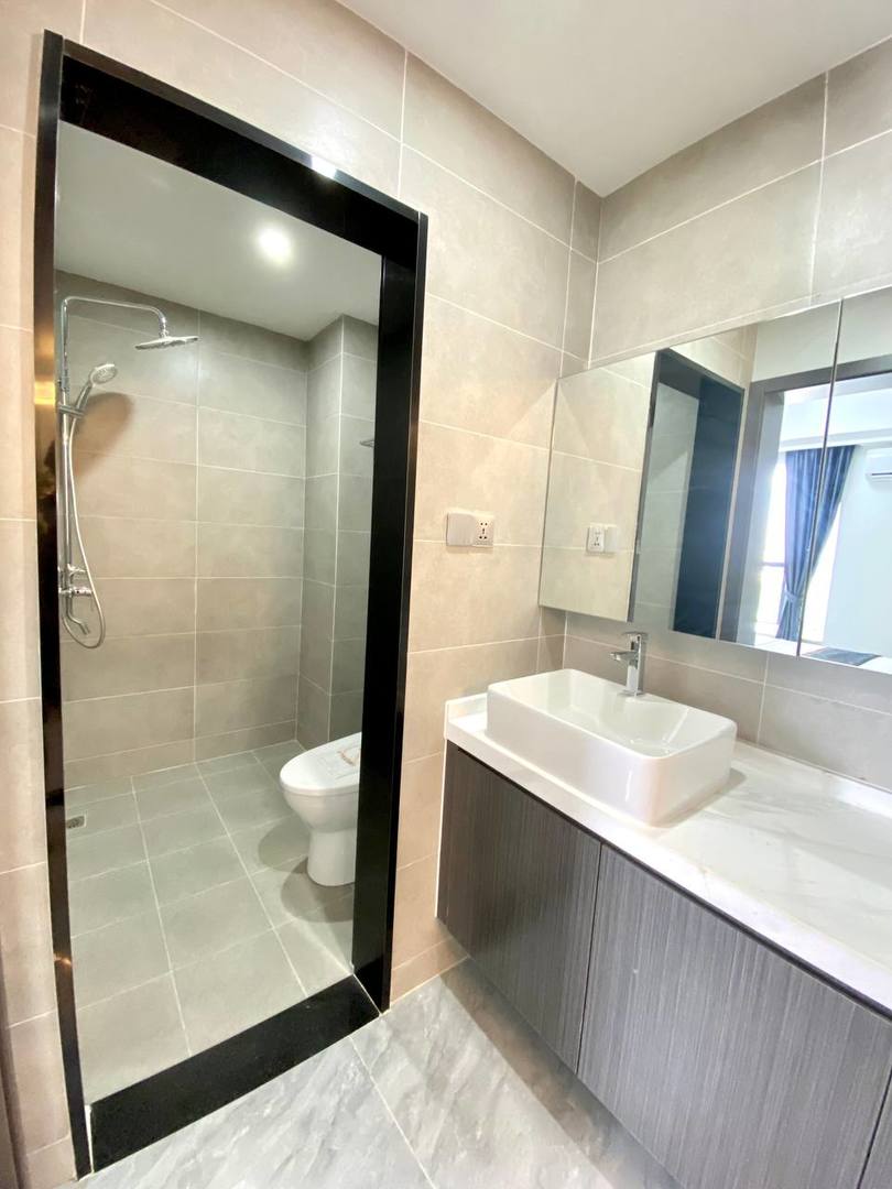 One 70 Condominium image