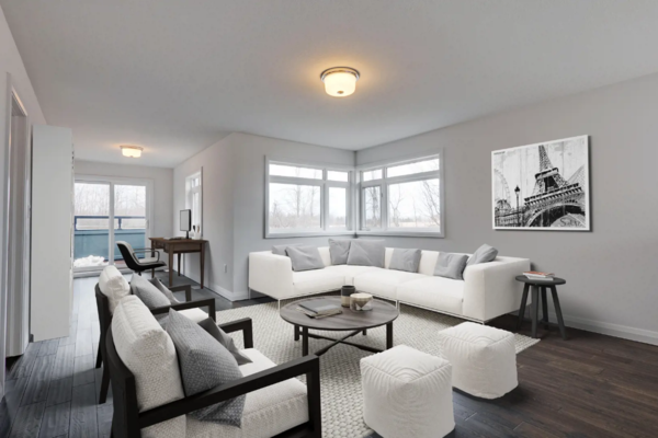 Expressions at Simply Grand image