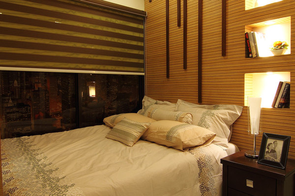 Park West Global City image