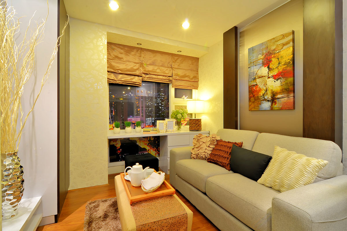 Paseo De Roces Condominiums image