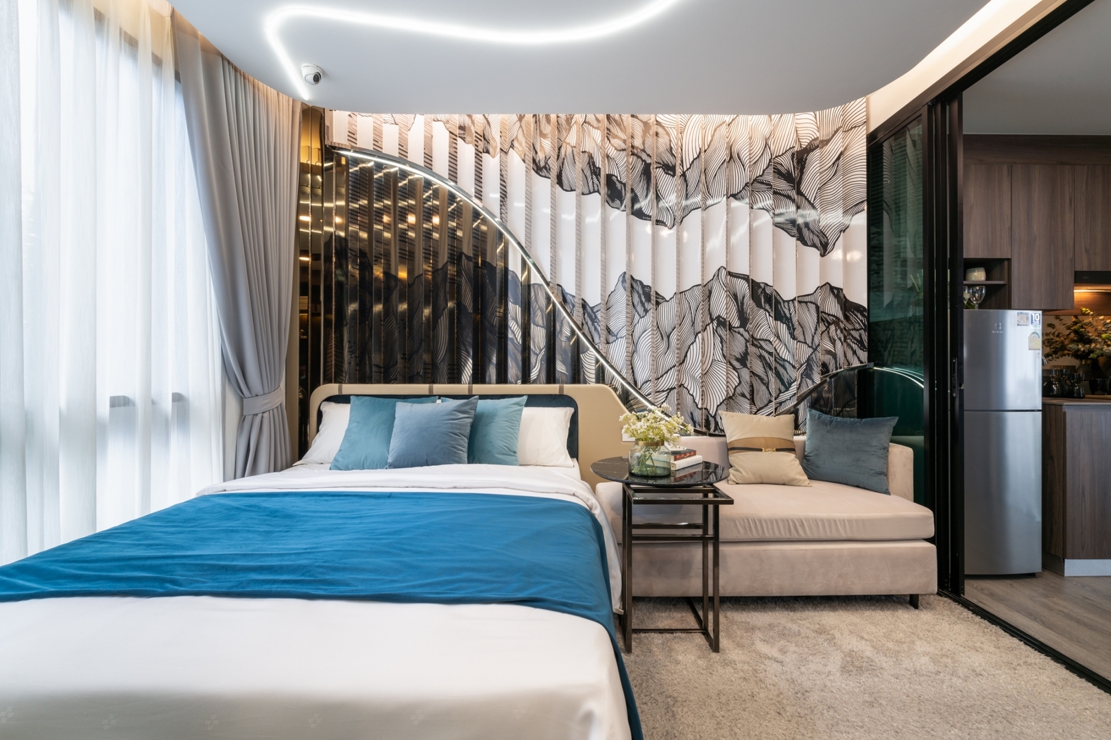 The Origin E22 Station image