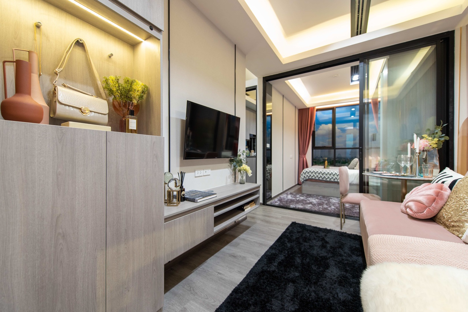 The Origin E22 Station image