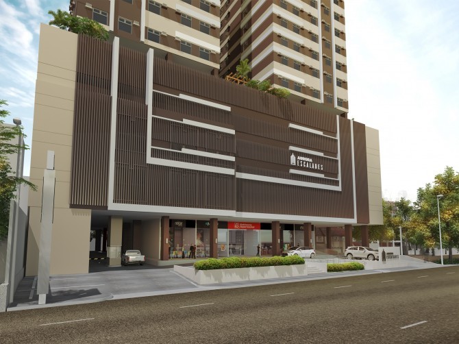 Aurora Escalades image