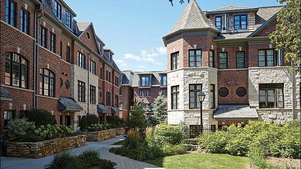 Streetsville Centre Townhomes image