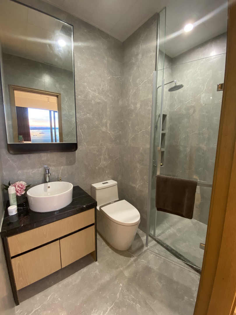 Mesong Phnom Penh image