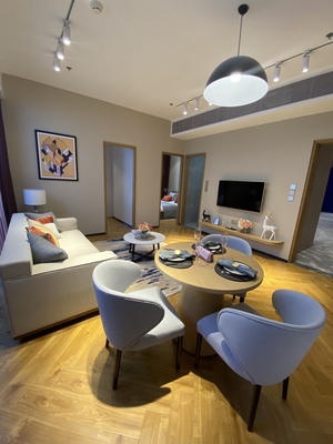 Mesong Phnom Penh image