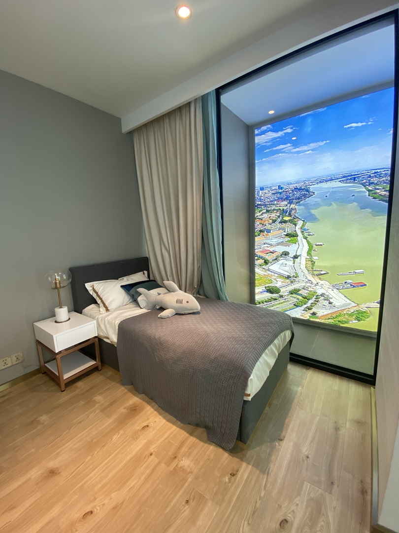 Mesong Phnom Penh image