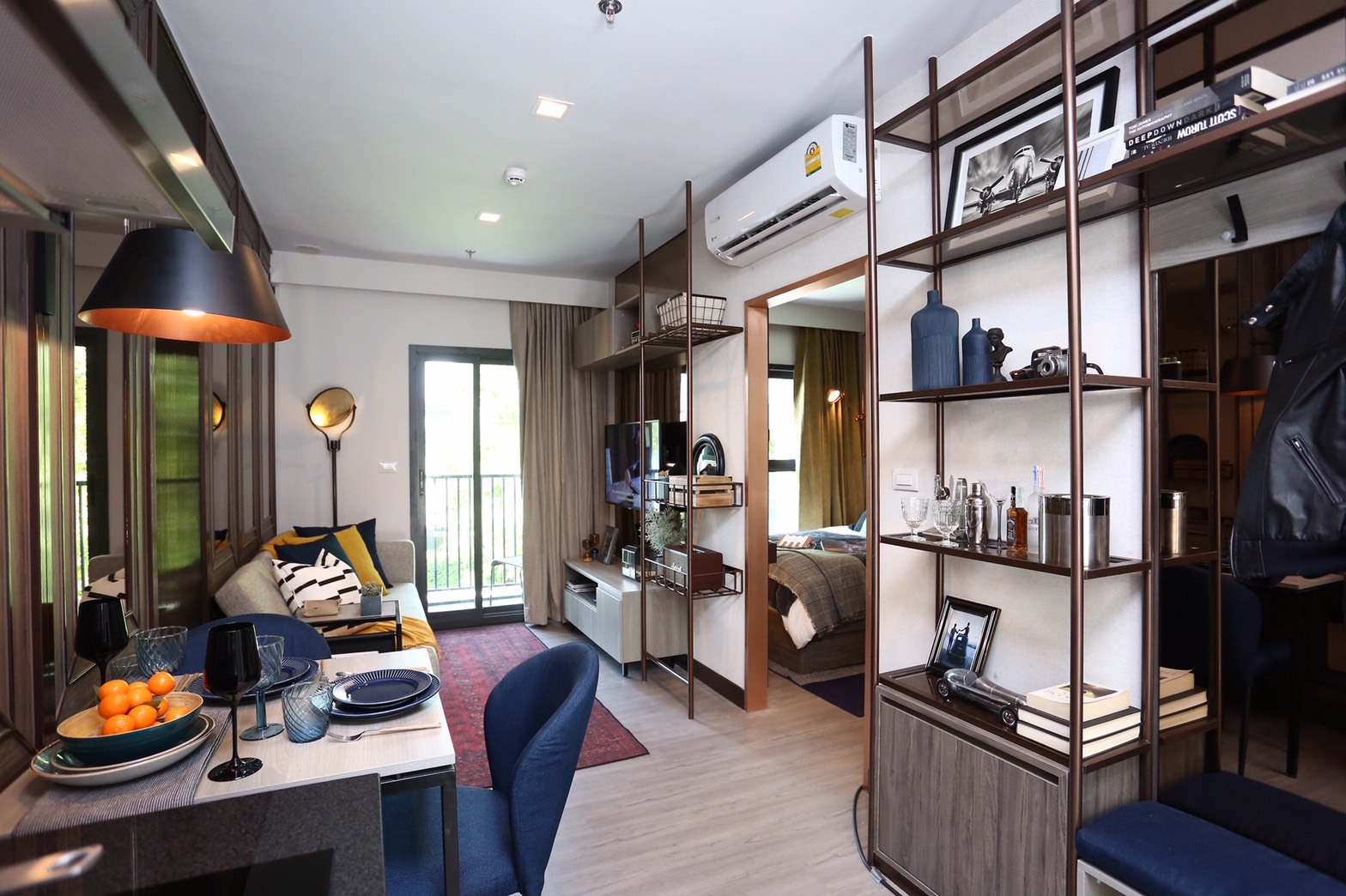 The Base Phetchaburi - Thonglor image