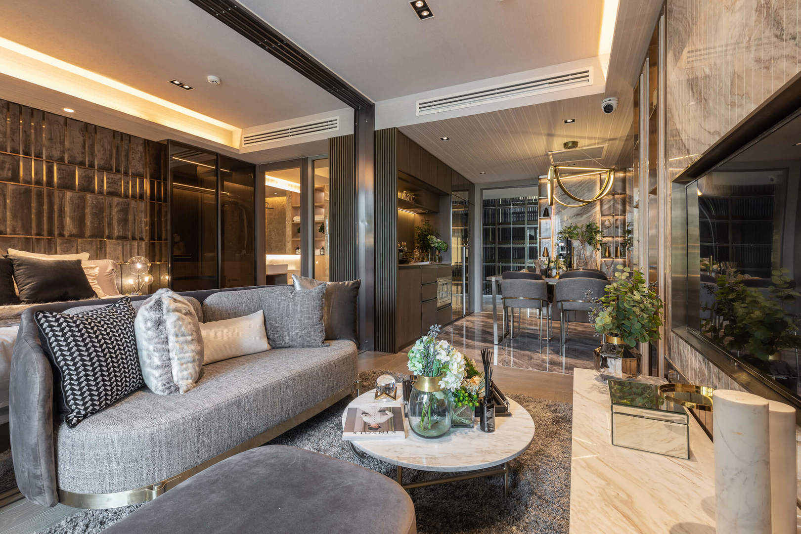 Walden Thong Lor 8 image