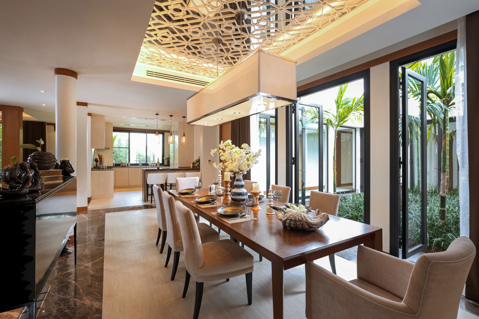 Banyan Tree Grand Residences image