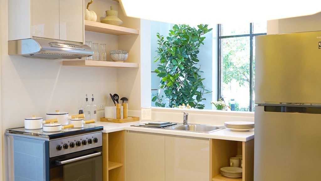 The Larsen Tower image